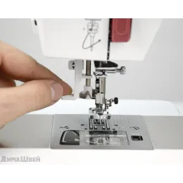 Швейная машинка Aurora 770