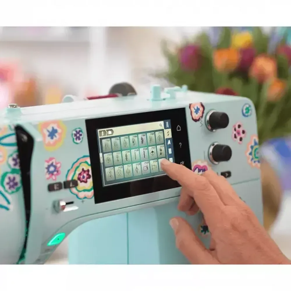 Швейная машина Bernina 475 QE Kaffe Edition