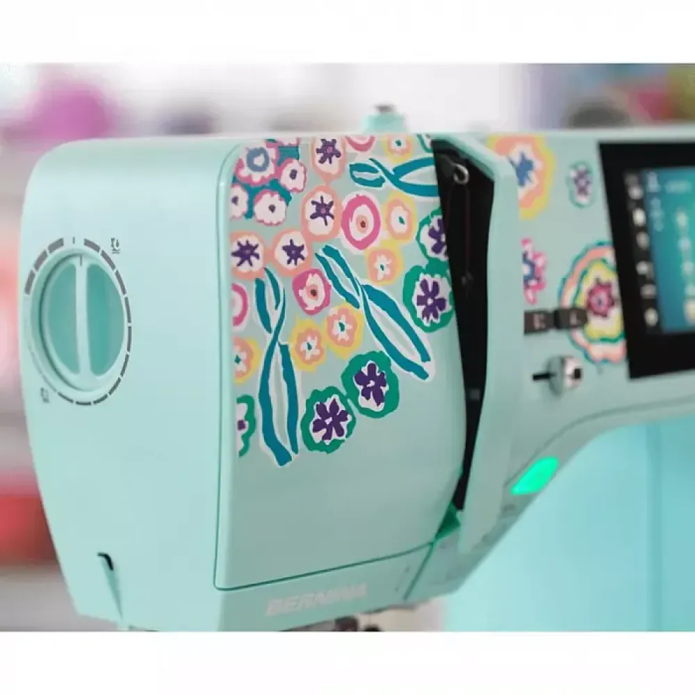 Швейная машина Bernina 475 QE Kaffe Edition