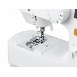 Швейная машина Chayka Comfort Stitch 11