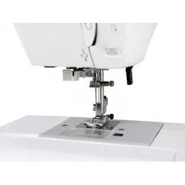 Швейная машина Janome Clio 100