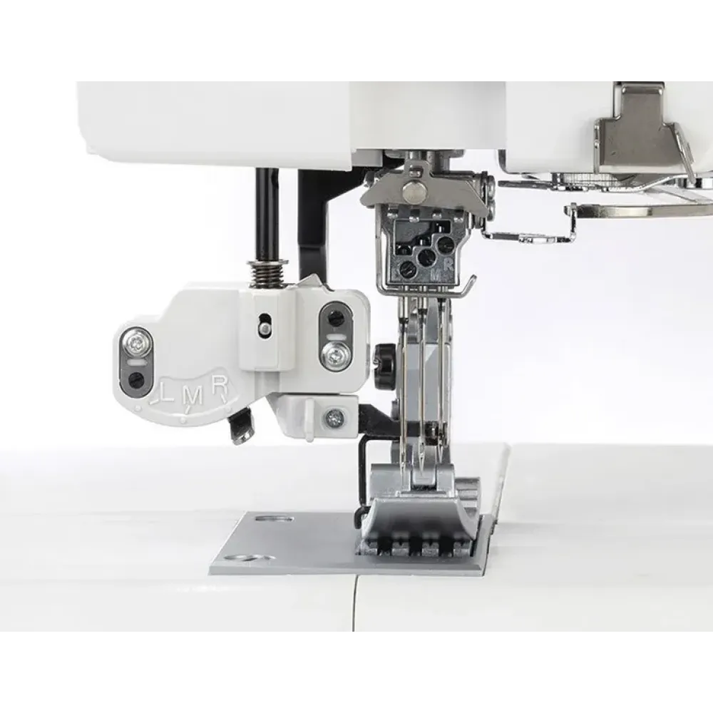 Распошивальная машина Janome Cover Pro 3000 Professional