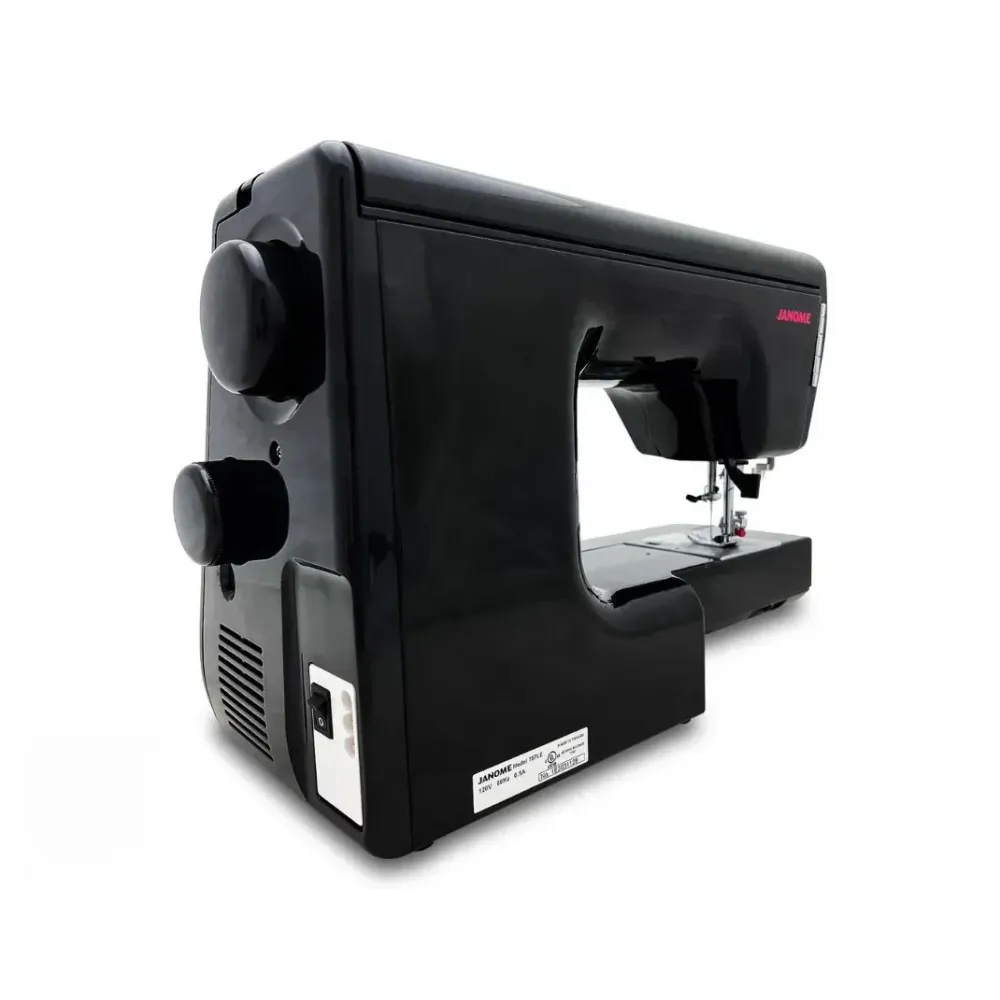 Швейная машина Janome  HD5000 Black Edition