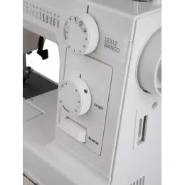 Швейная машина Janome  LE-312 BIANCO