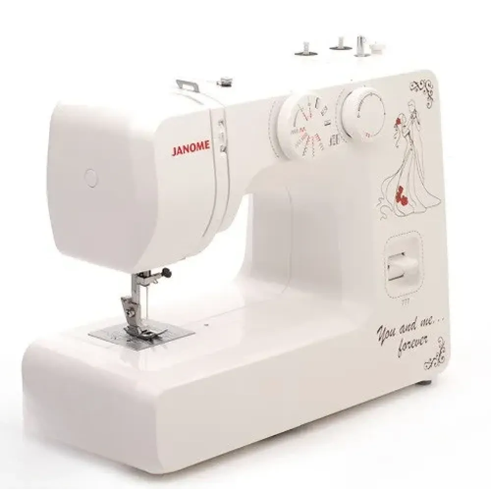 Швейная машина Janome 777