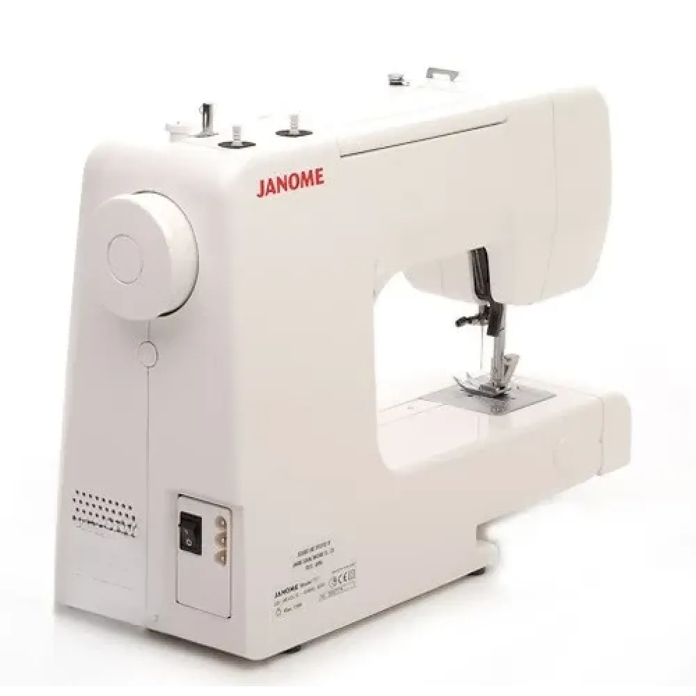Швейная машина Janome 777