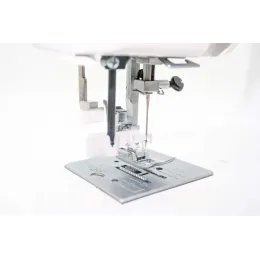 Швейная машина Janome Escape V-30
