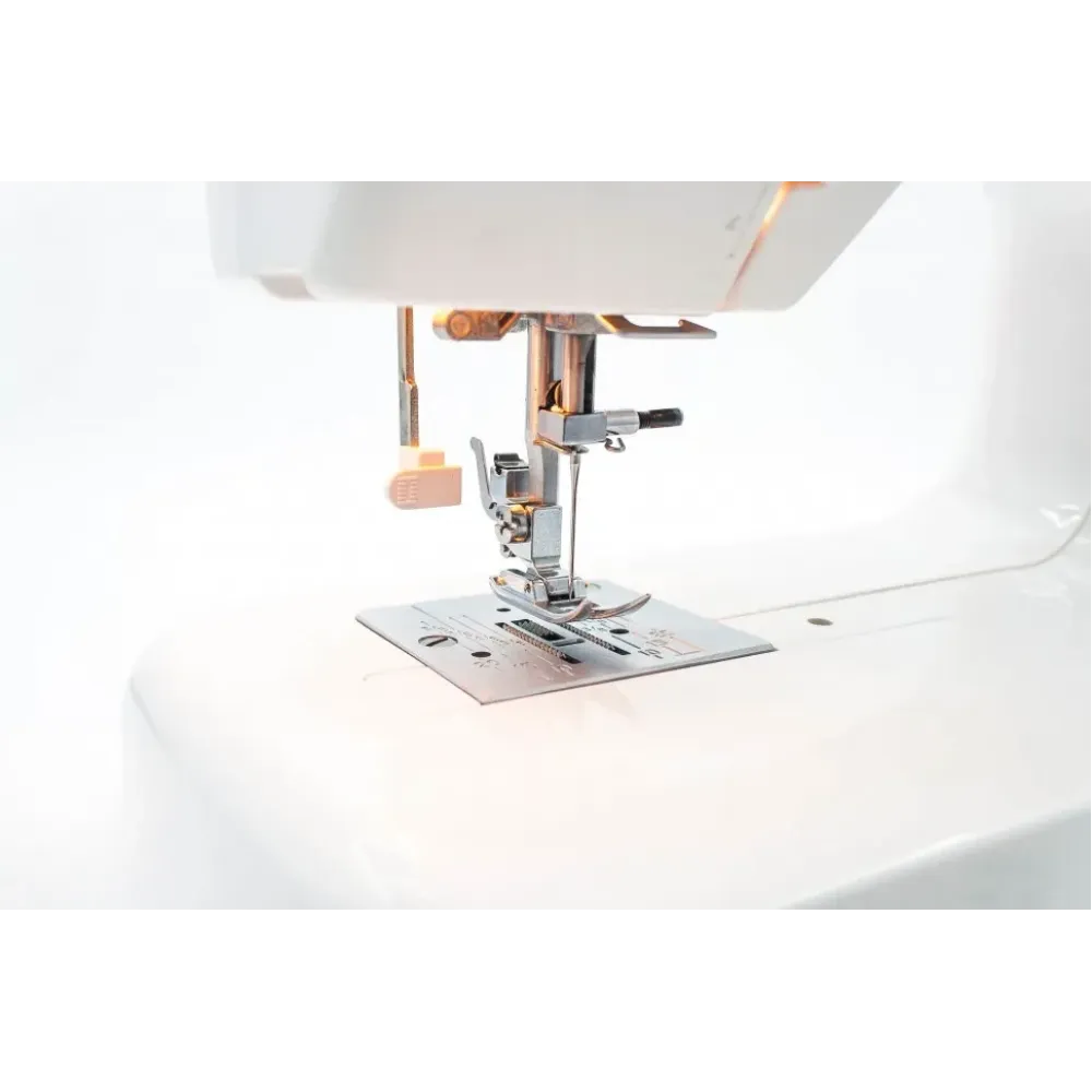 Швейная машина Janome Legend LE-30