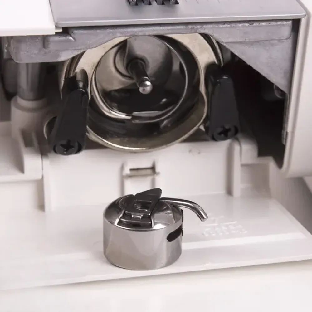 Швейная машина Micron Standard 112