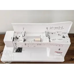 Швейная машина Necchi N986